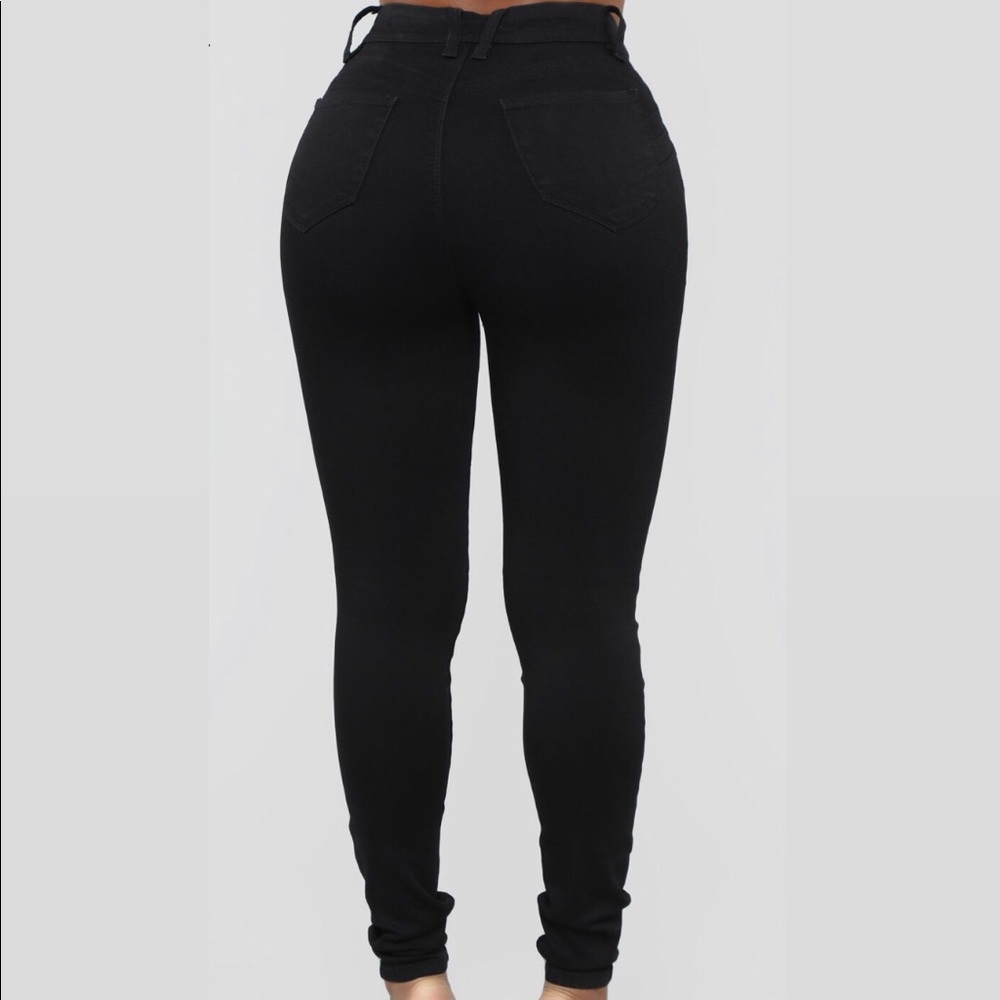 Fashion Nova Jeans - Picture 3 of 3